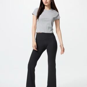 Uniqlo Airism High-Rise Black Flare Ribbed Leggings - XL